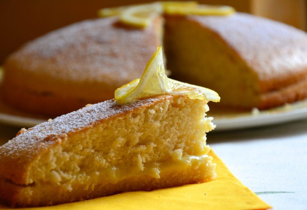 Torta al limone senza uova e senza burro