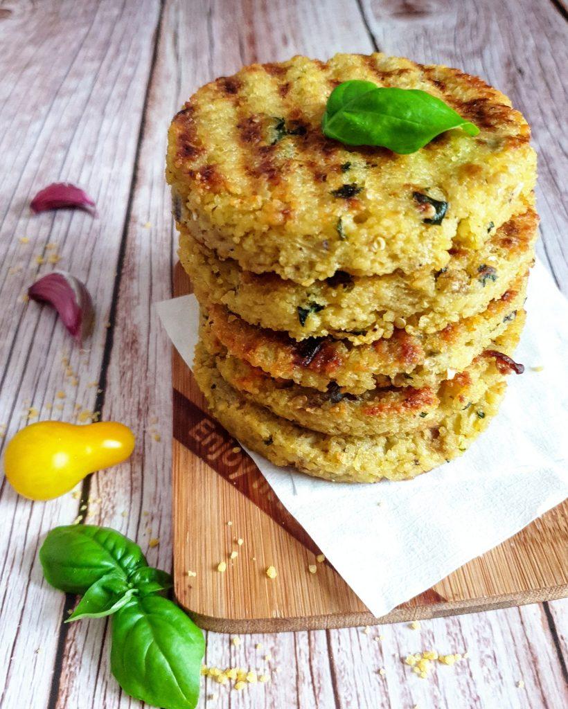 Burger vegetariani di melanzane e couscous