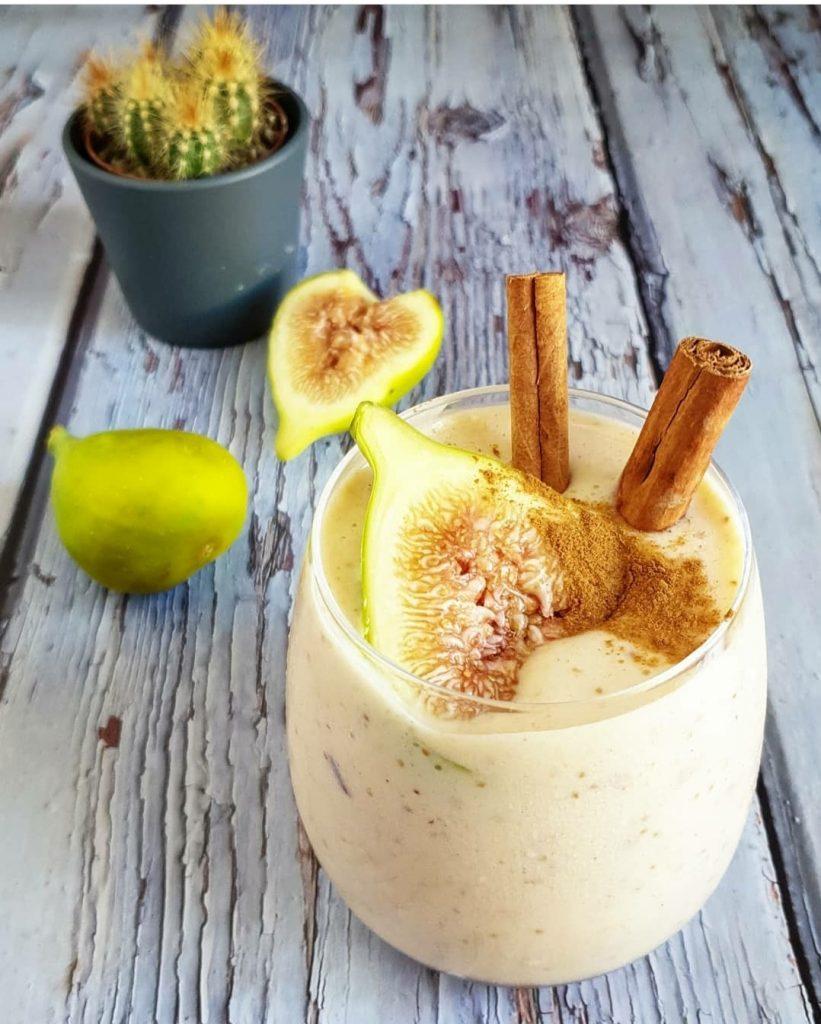 Smoothie con fichi e pesche